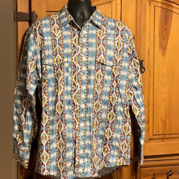Men’s Wrangler Long sleeve Pearl-snap Shirt - Picture 1 of 3